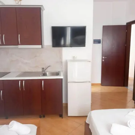 Vila Shuka Ksamil Sarandë