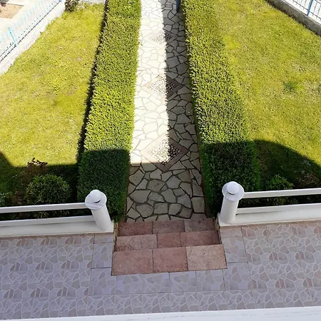 ホテル Vila Shuka Ksamil 5*