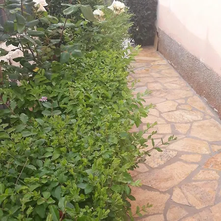 Vila Shuka Ksamil